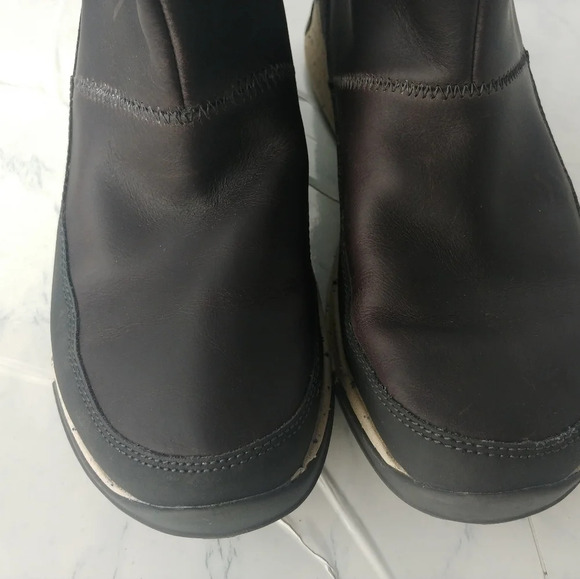 Chaco Borealis Mid Winter Boots Womens Size 8.5 Waterproof Black/Brown - Picture 2 of 11